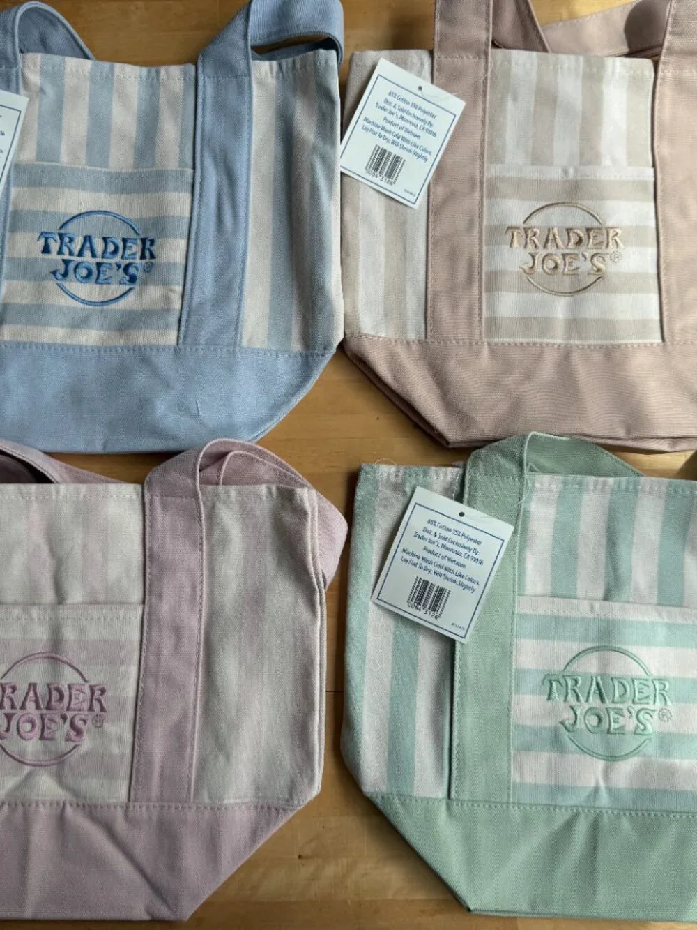 🌸 Score 4 TJ's bags! Ships 🚀! 5 star reviews! Perfect to pack NEEDOH’s in!
